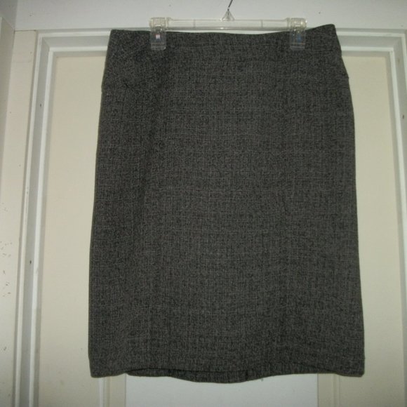 RETRO LOOK DRESS BARN TWEEDY GREYS SKIRT 14 - Picture 1 of 3